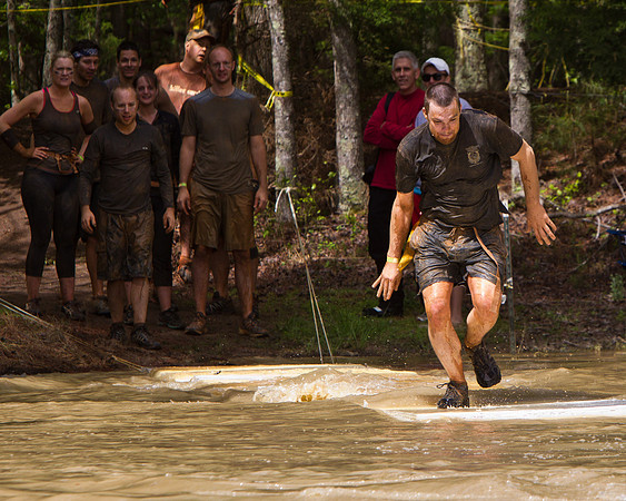 Zombie Mud Run-17