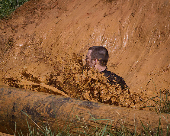 Zombie Mud Run-7