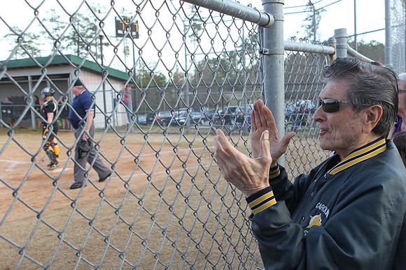 SP.030812.SOFTBALL-7
