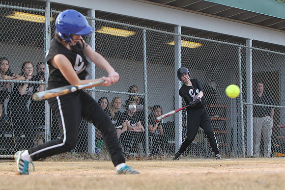 SP.030812.SOFTBALL-5