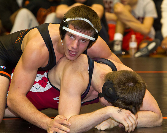 SP.120112.WRESTLE.JLK-6