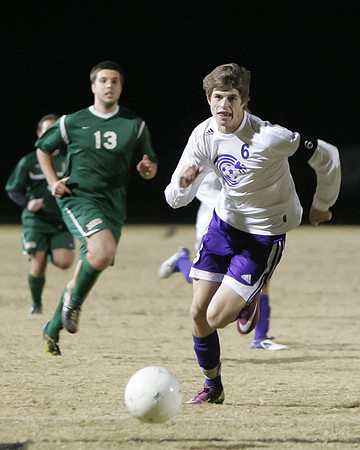 SP.110911.SOCCER.JLK-2