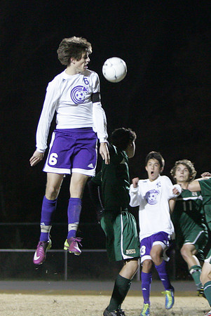 SP.110911.SOCCER.JLK-5