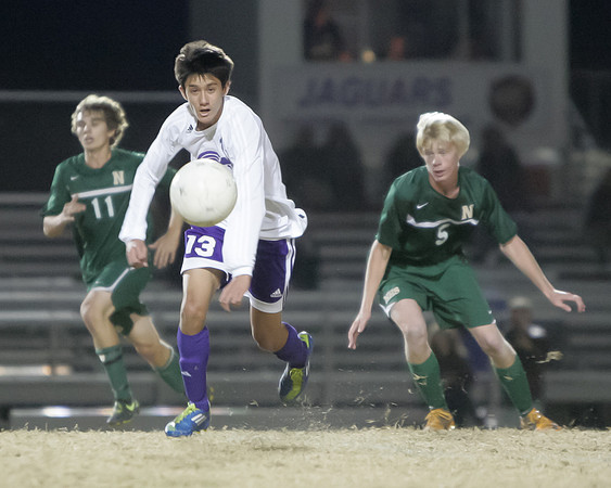 SP.110911.SOCCER.JLK-4