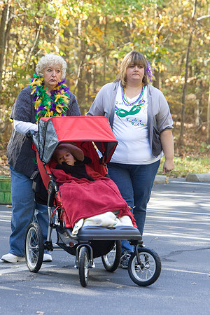 ALL Hunters Hope Walk 2010 photos by Jim Kenny-11