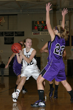 SP.112211.BASKETBALL-1