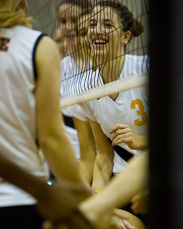 Volleyball-8x10