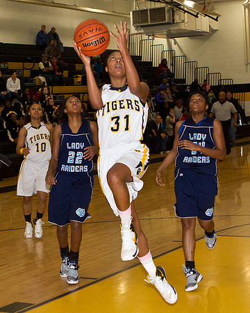 Raziyah Farrington-1