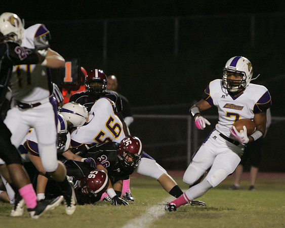 SP.101411.FOOTBALL.JLK-1