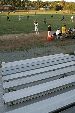 SP.100511.SOCCER.JLK-7