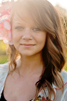 lori.davis