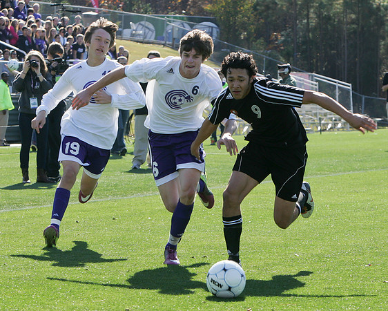 SP.111911.SOCCERCHAMP.JLK1